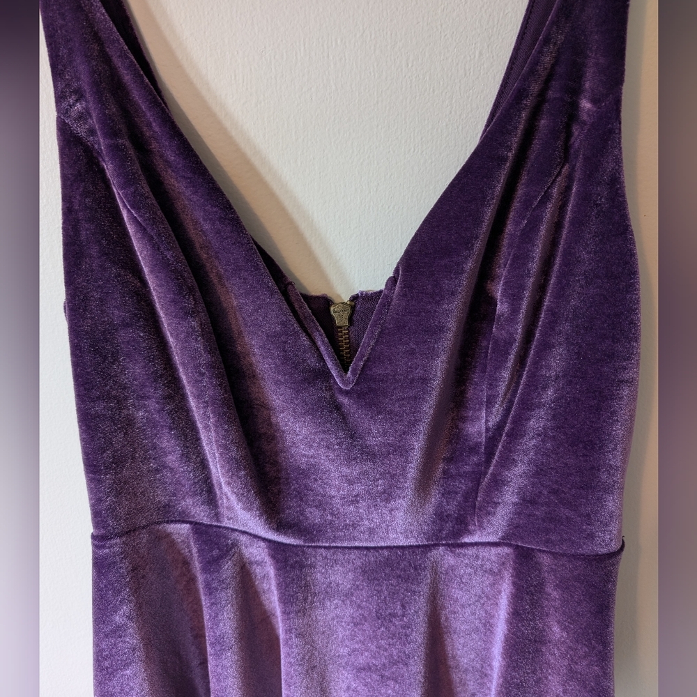 Urban Outfitters Elegant Purple Velvet Dress - Picture 3 of 6